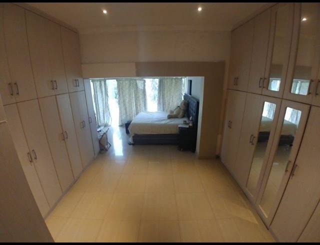 3 BEDROOM HOUSE FOR SALE IN CRAIGIEBURN